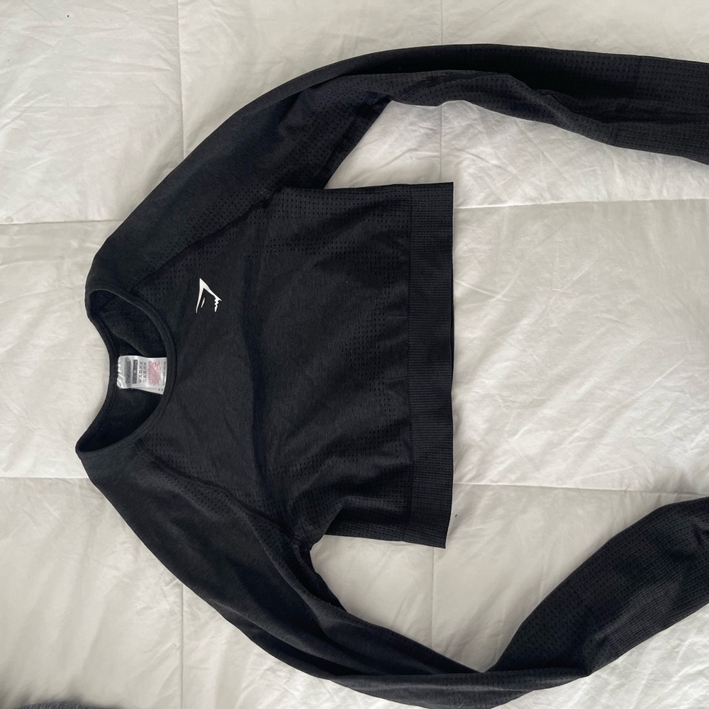 Gymshark Black Crop Top